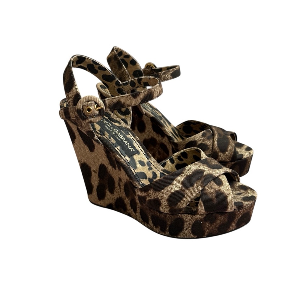 Dolce & Gabbana Leopard Print Wedges